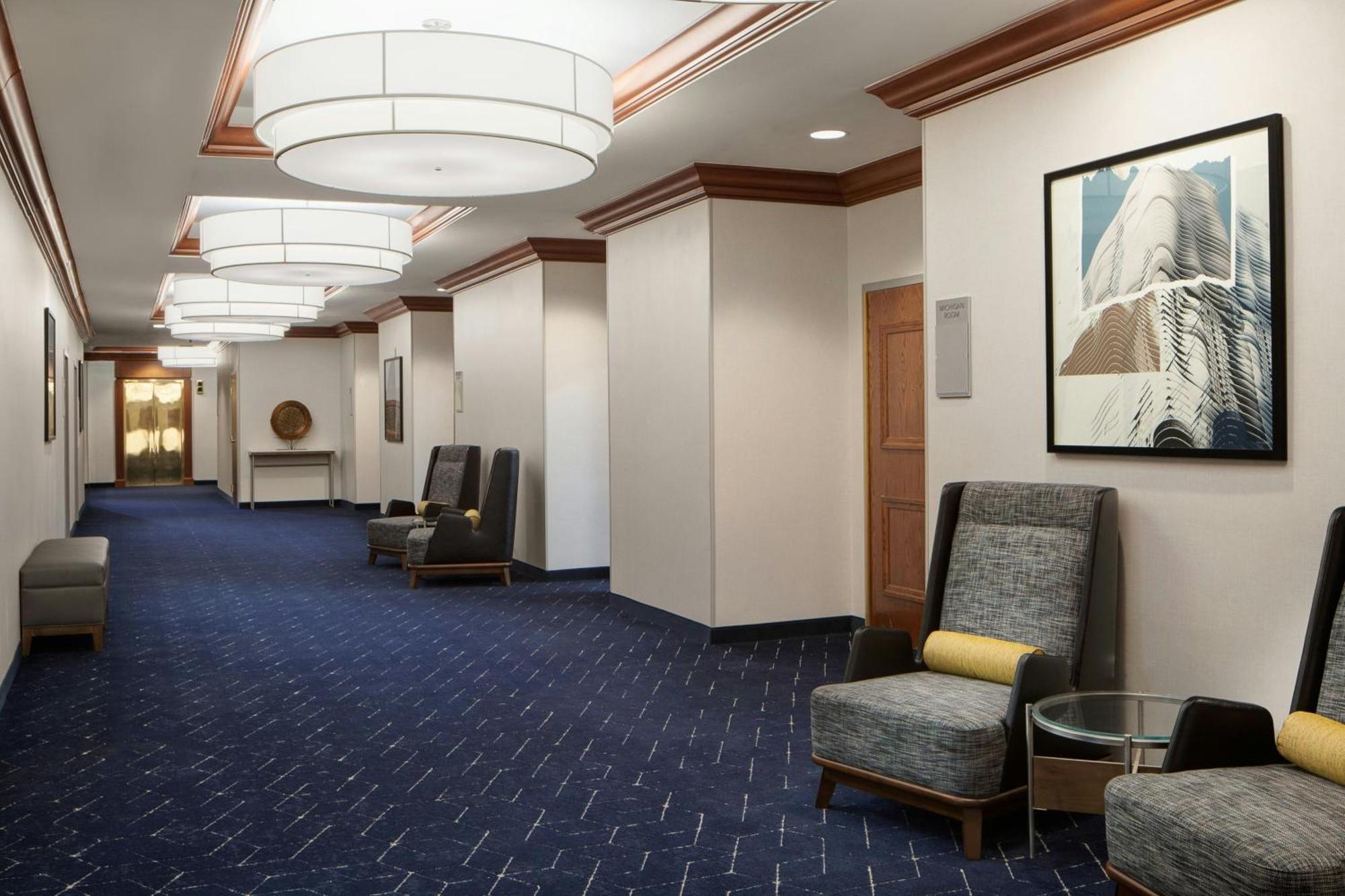 คอร์ตยาร์ด ชิคาโก ดาวน์ทาวน์/ริเวอร์ นอร์ท Hotel ภายนอก รูปภาพ