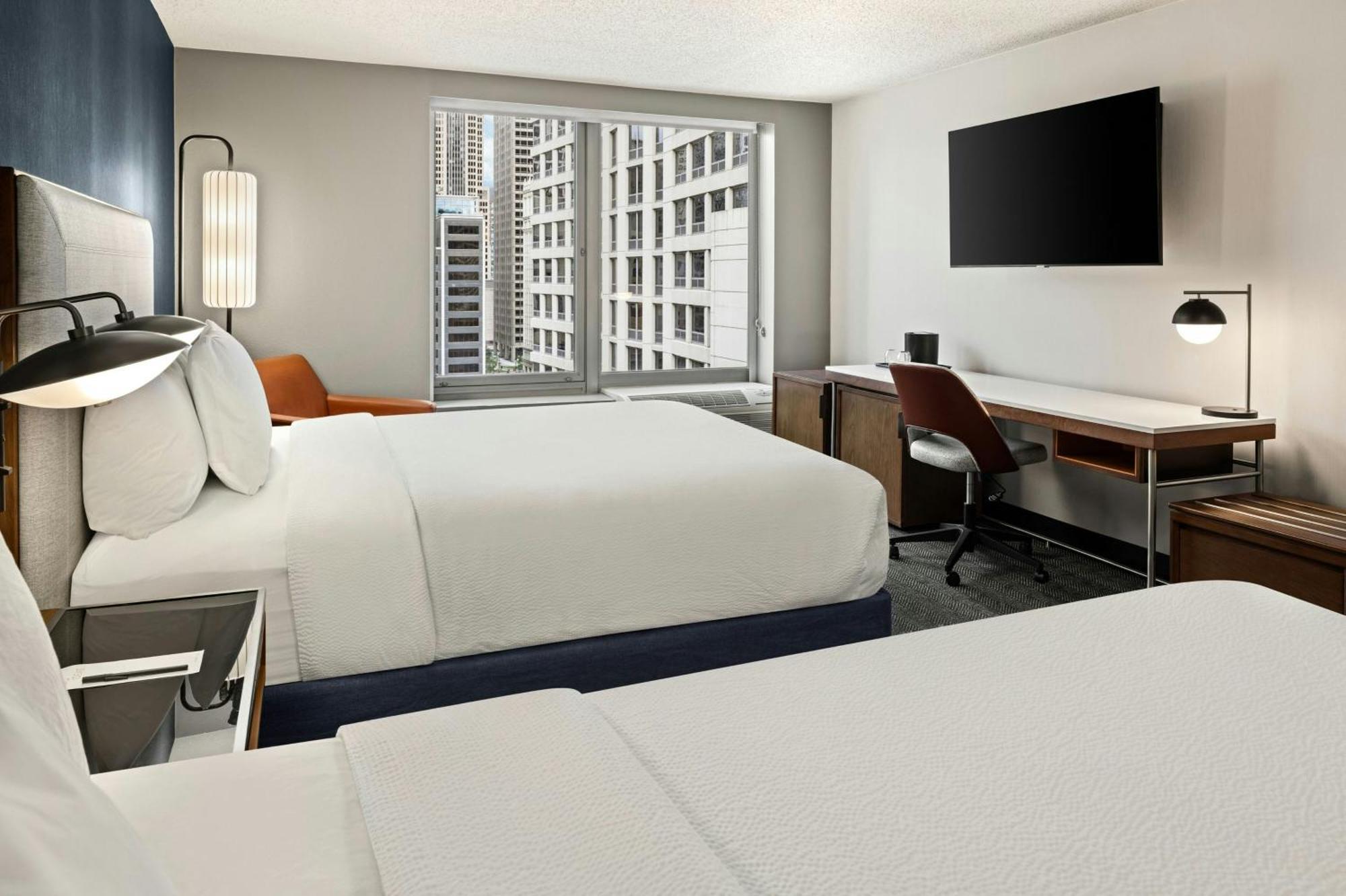 คอร์ตยาร์ด ชิคาโก ดาวน์ทาวน์/ริเวอร์ นอร์ท Hotel ภายนอก รูปภาพ
