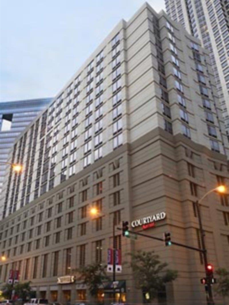 คอร์ตยาร์ด ชิคาโก ดาวน์ทาวน์/ริเวอร์ นอร์ท Hotel ภายนอก รูปภาพ