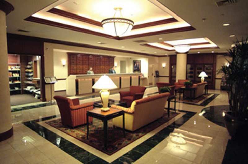 คอร์ตยาร์ด ชิคาโก ดาวน์ทาวน์/ริเวอร์ นอร์ท Hotel ภายนอก รูปภาพ